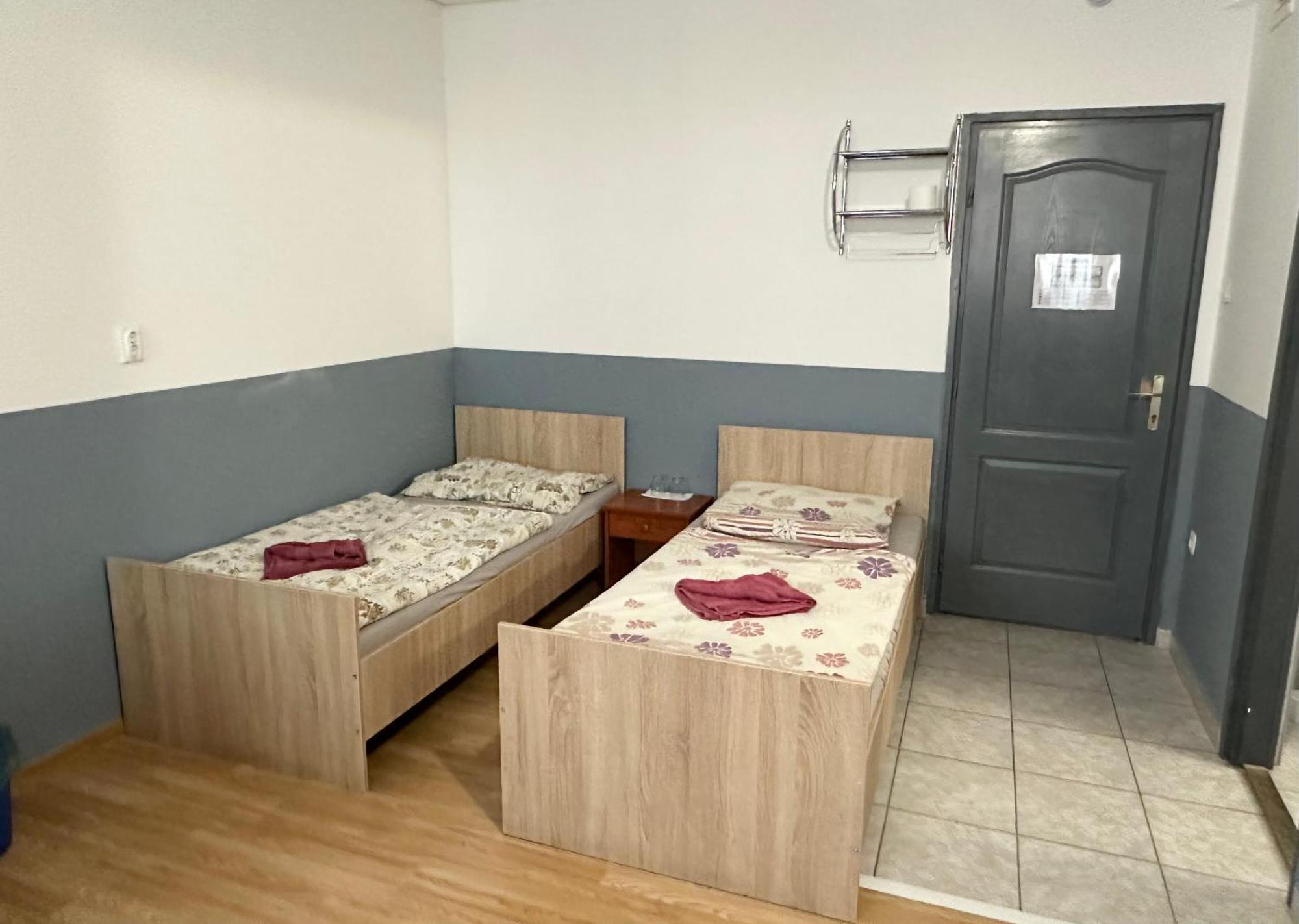 Lanchid Szallo 케치케메트 외부 사진